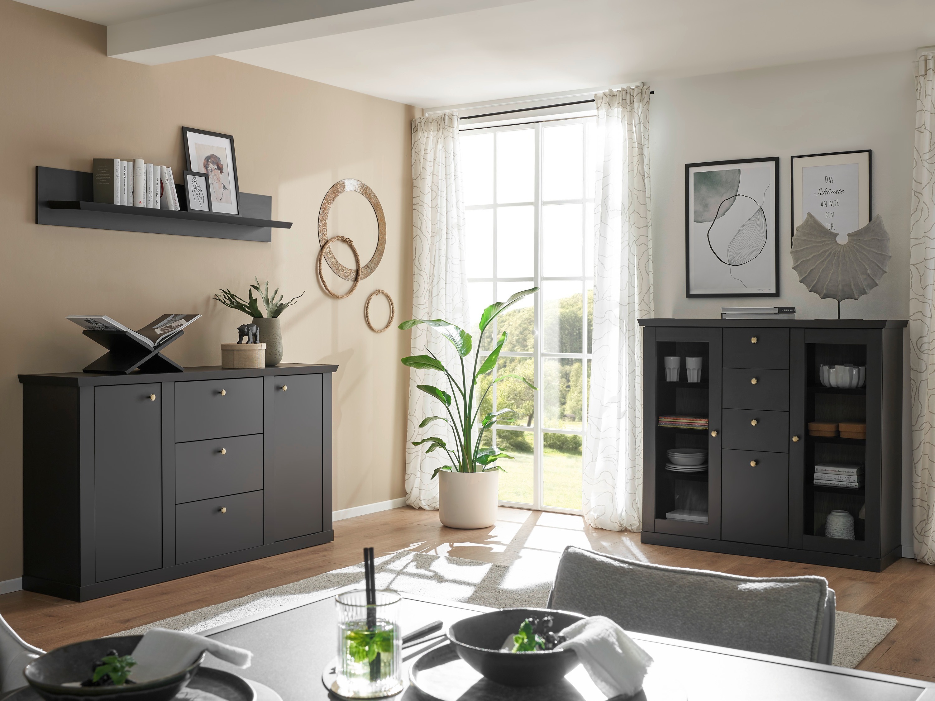 Colecție mobilier Lirsero