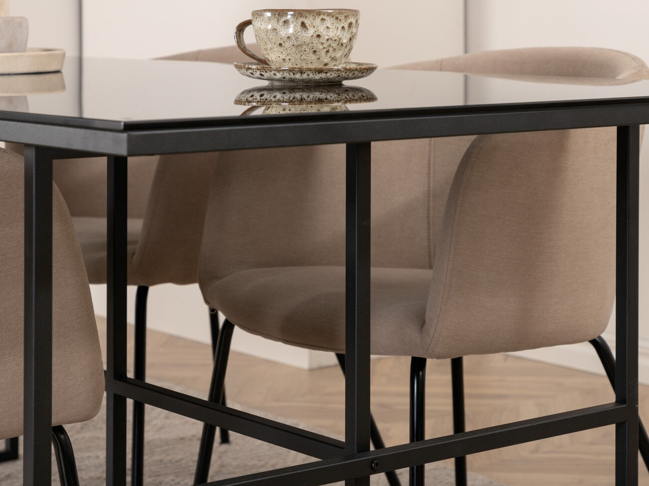 Set de mese Dallas 3044 (Crem + Negru)