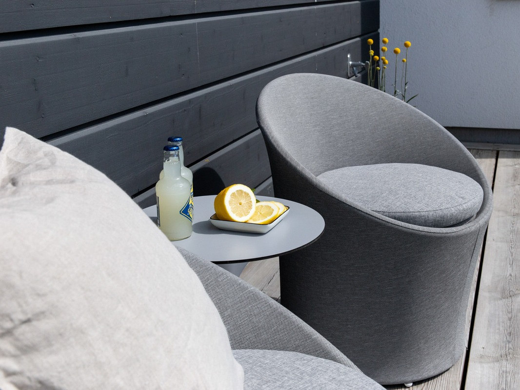 Set de balcon Dallas 3118 (Alb + Negru)