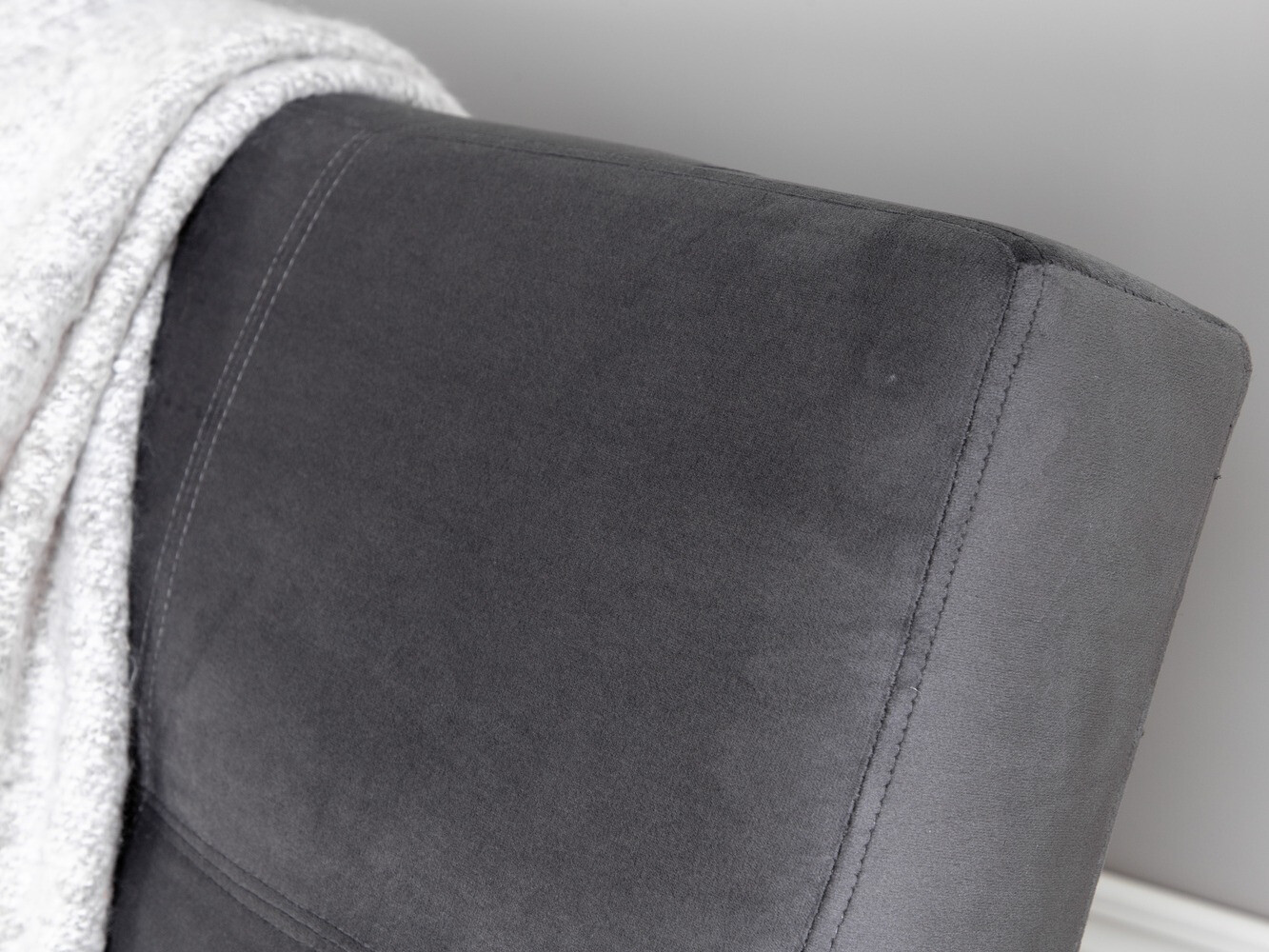 Canapea extensibilă Dallas 1710 (Gri inchis + Negru)