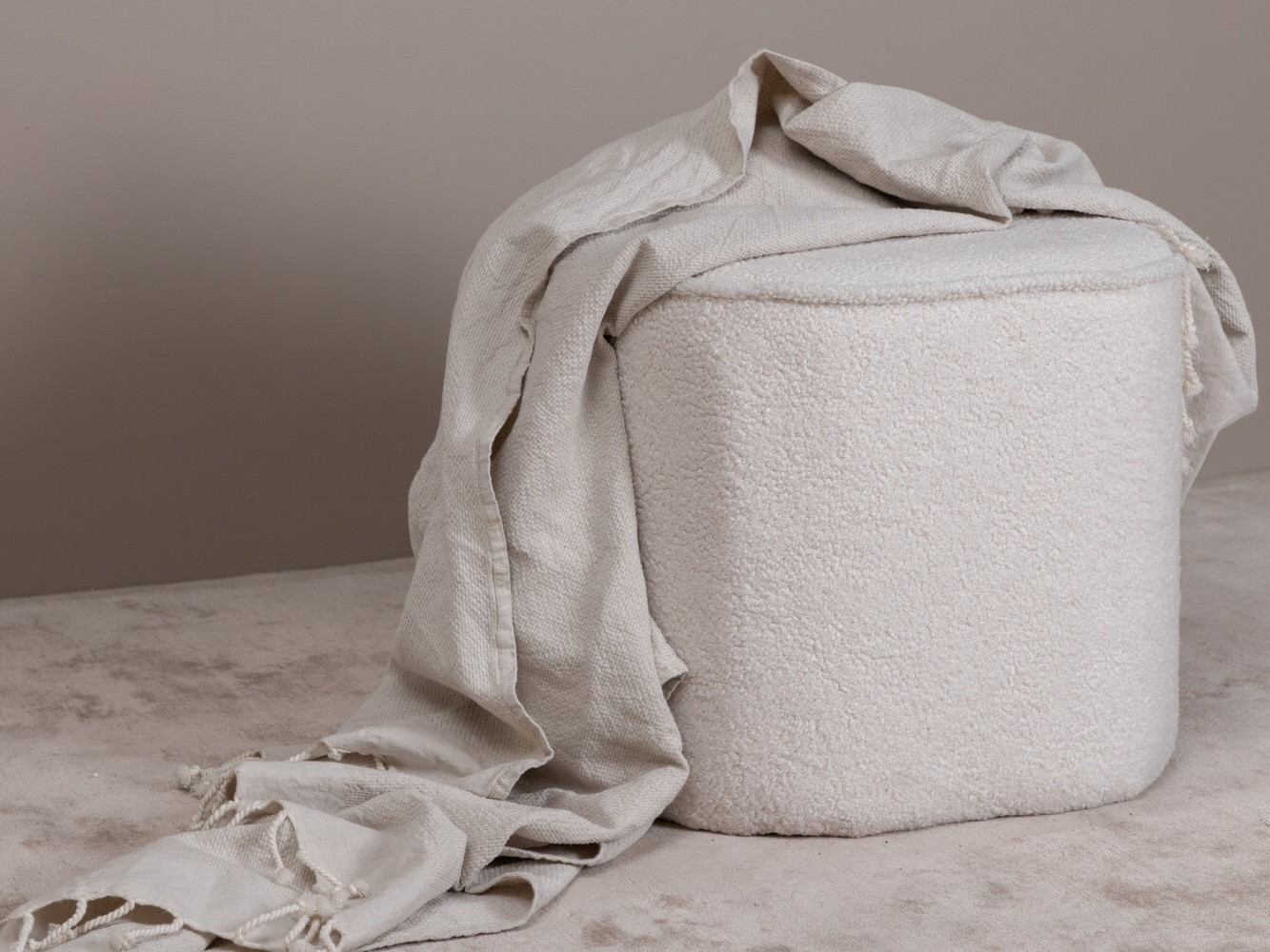 Taburet Dallas 2944 (Alb)