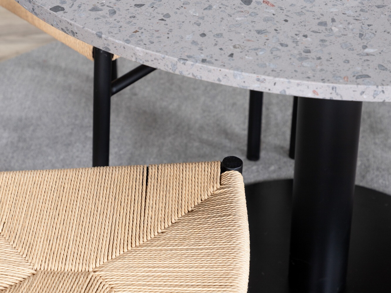 Set de mese Dallas 1137 (Maro deschis + Negru)