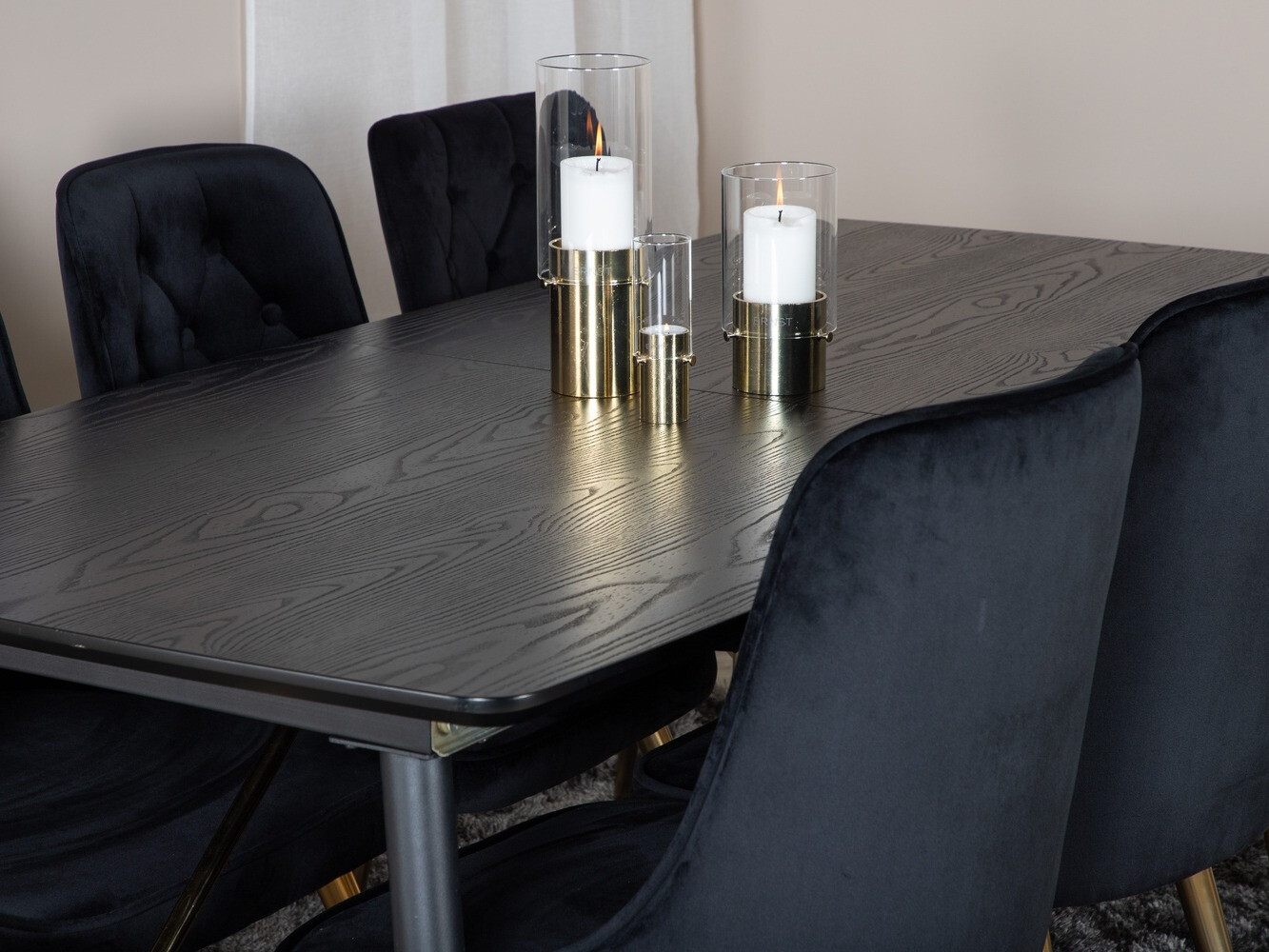 Set de mese Dallas 1453 (Negru + auriu)