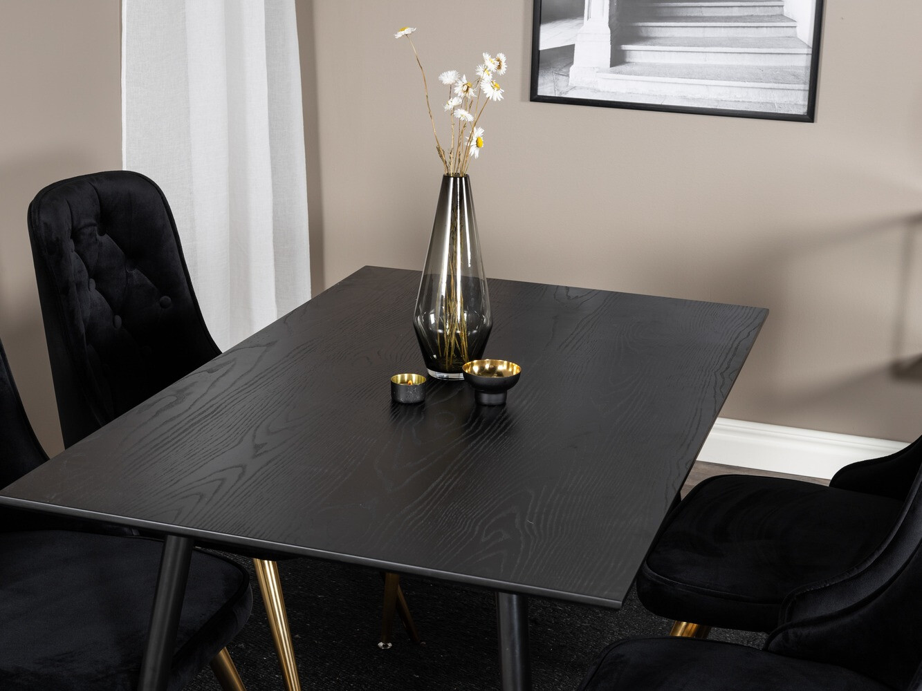 Set de mese Dallas 1673 (Negru + auriu)