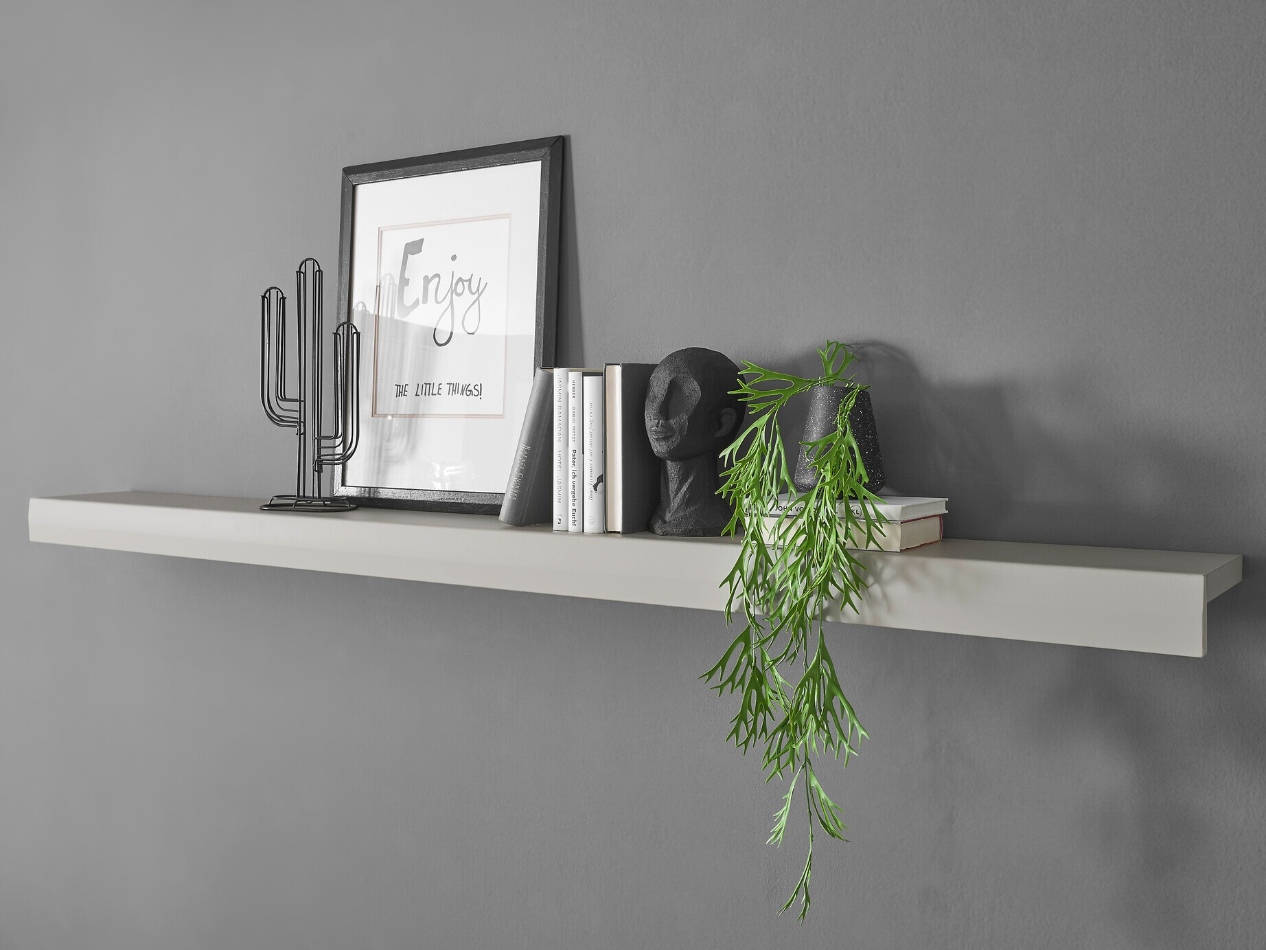 Raft de perete Romlevu 108