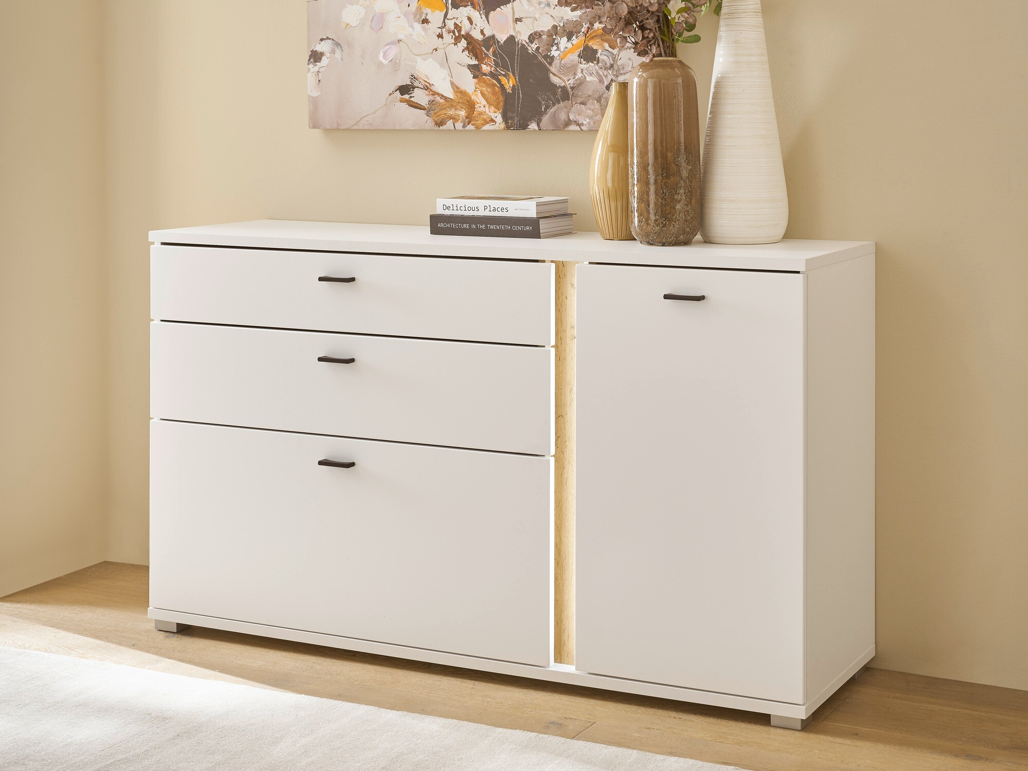 Comodă Avimavi 106 (Alb + Stejar Wotan)