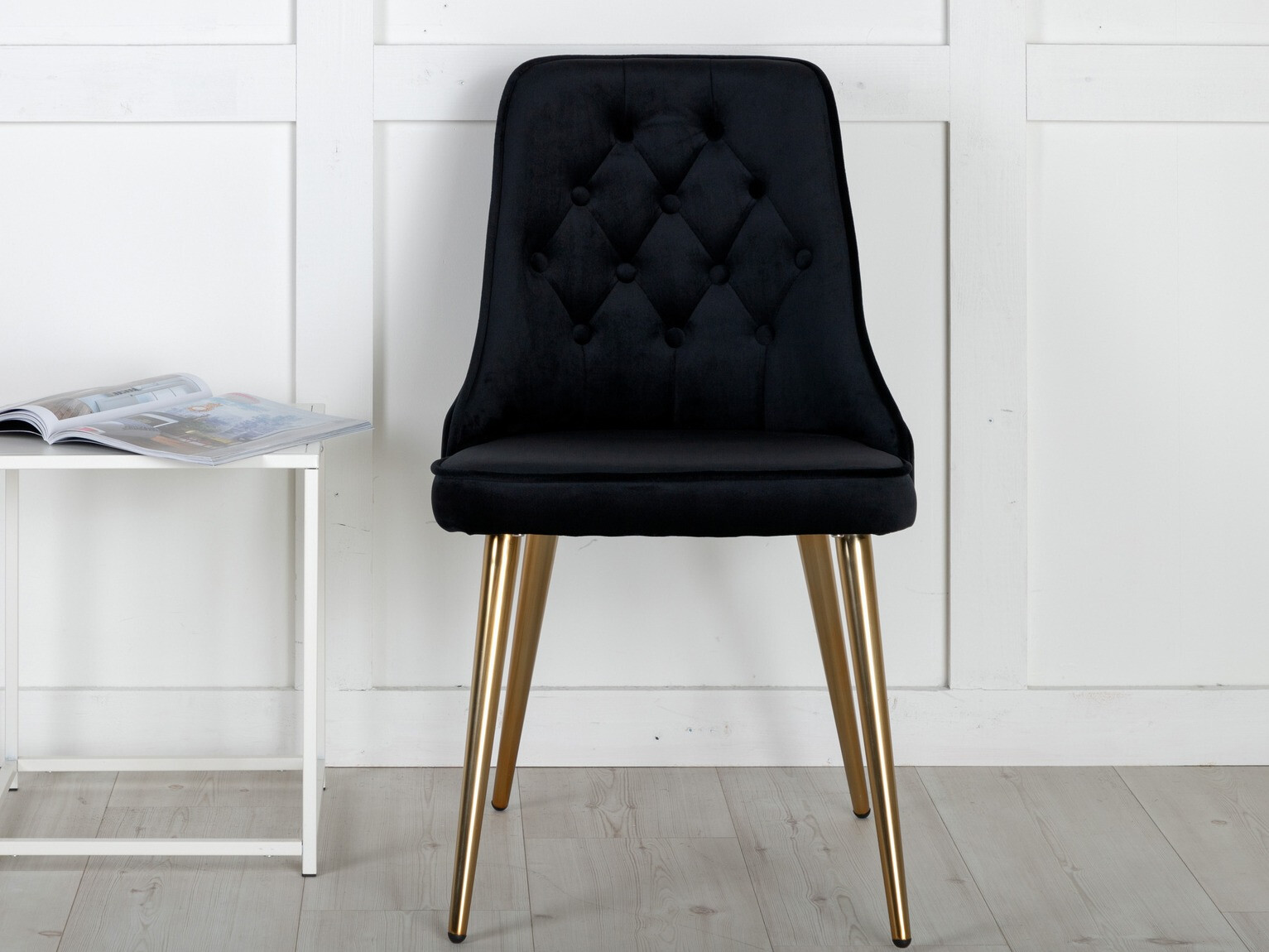 Scaun Dallas 203 (Negru + auriu)