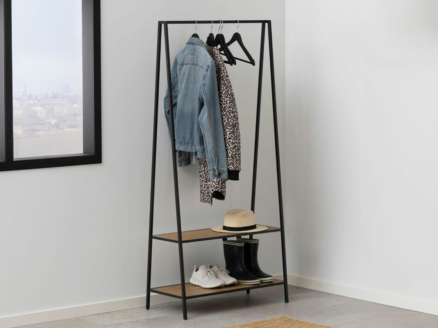 Cuier Norsica Sevferi 160 (Negru + Stejar natur)