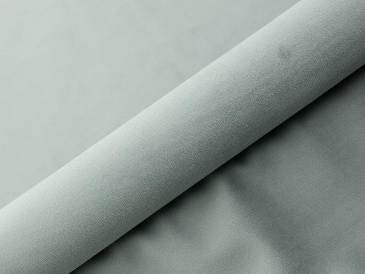 Pat continental Martinez 115 (Magic Velvet 2240)