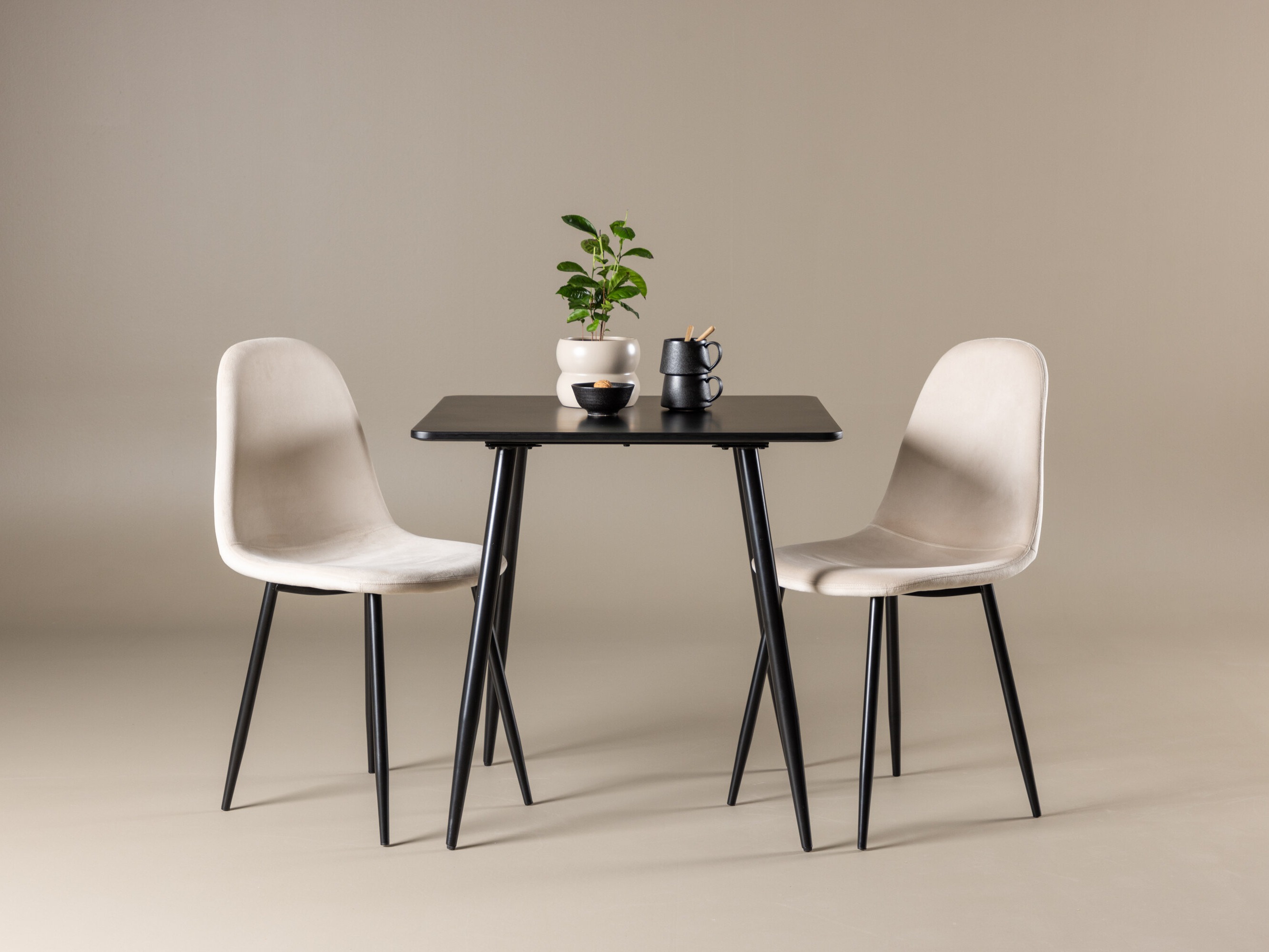 Set de mese Dallas 4909 (Bej + Negru)