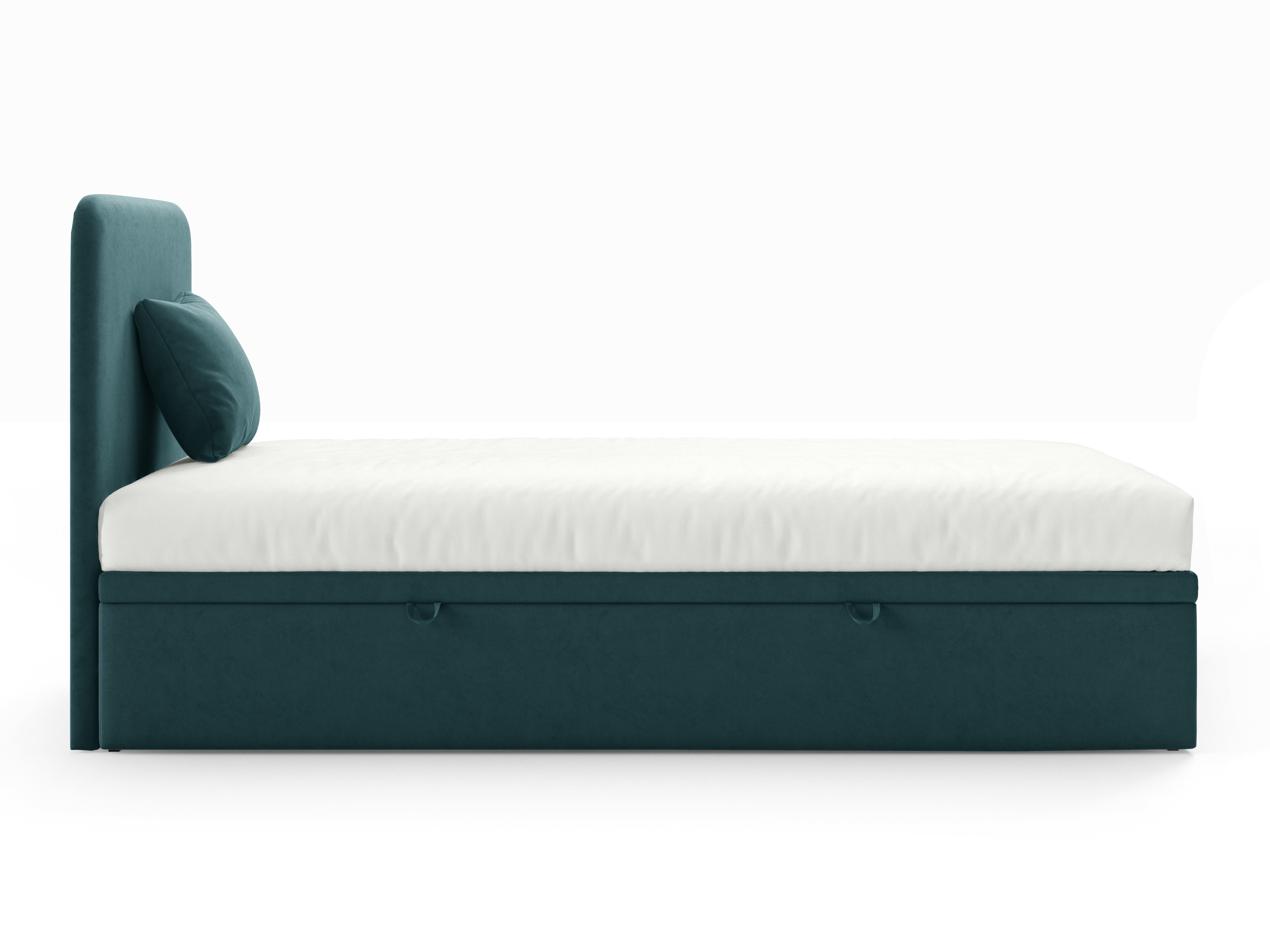 Pat Franklin 177 (Royal Velvet 12)