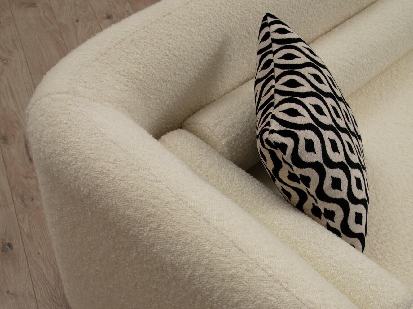 Canapea SR9959 cu ambalaj deteriorat