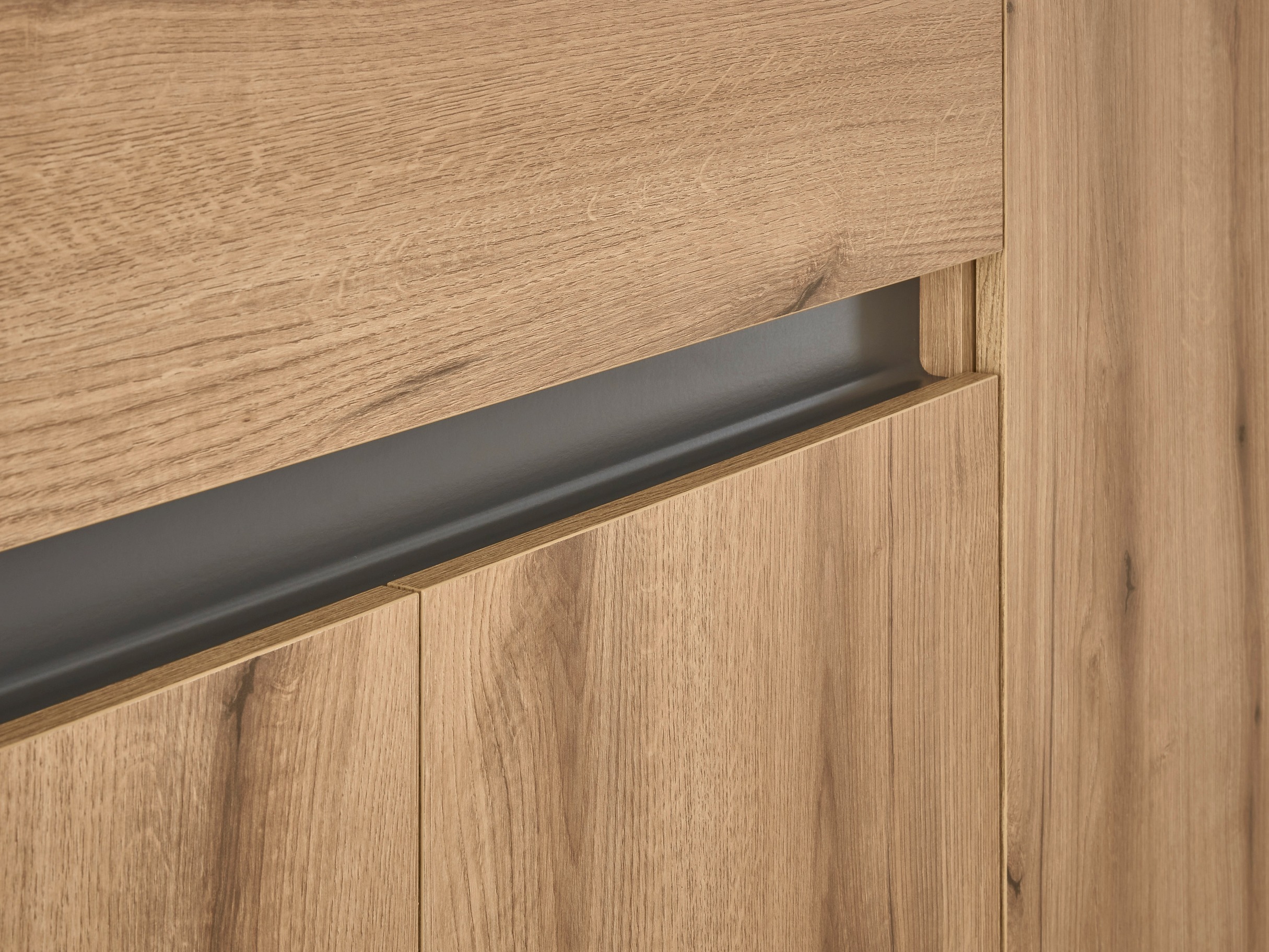 Comodă Elbsori 117 (Stejar + Antracit)