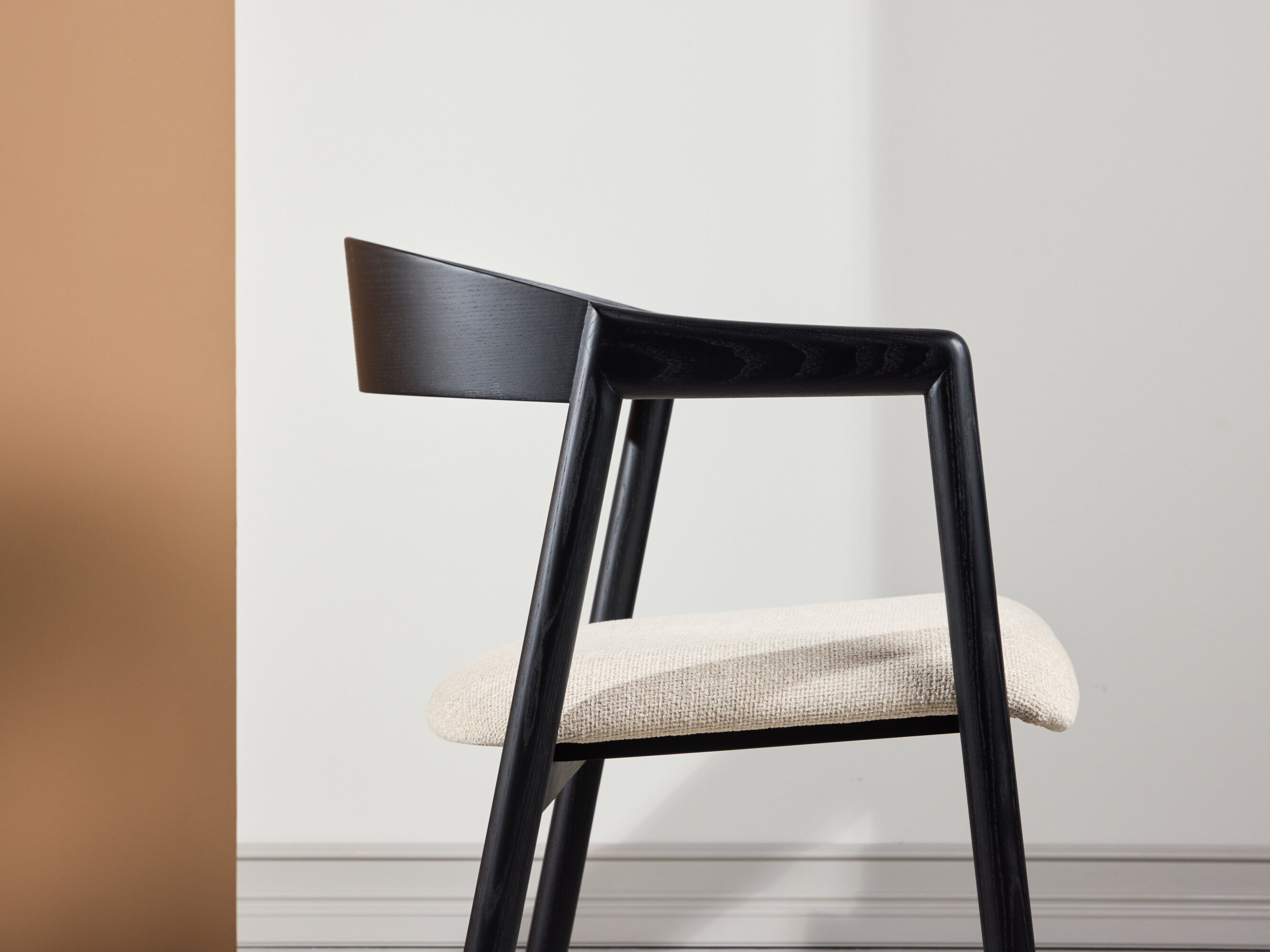 Scaun Dallas 4939 (Negru + Bej)