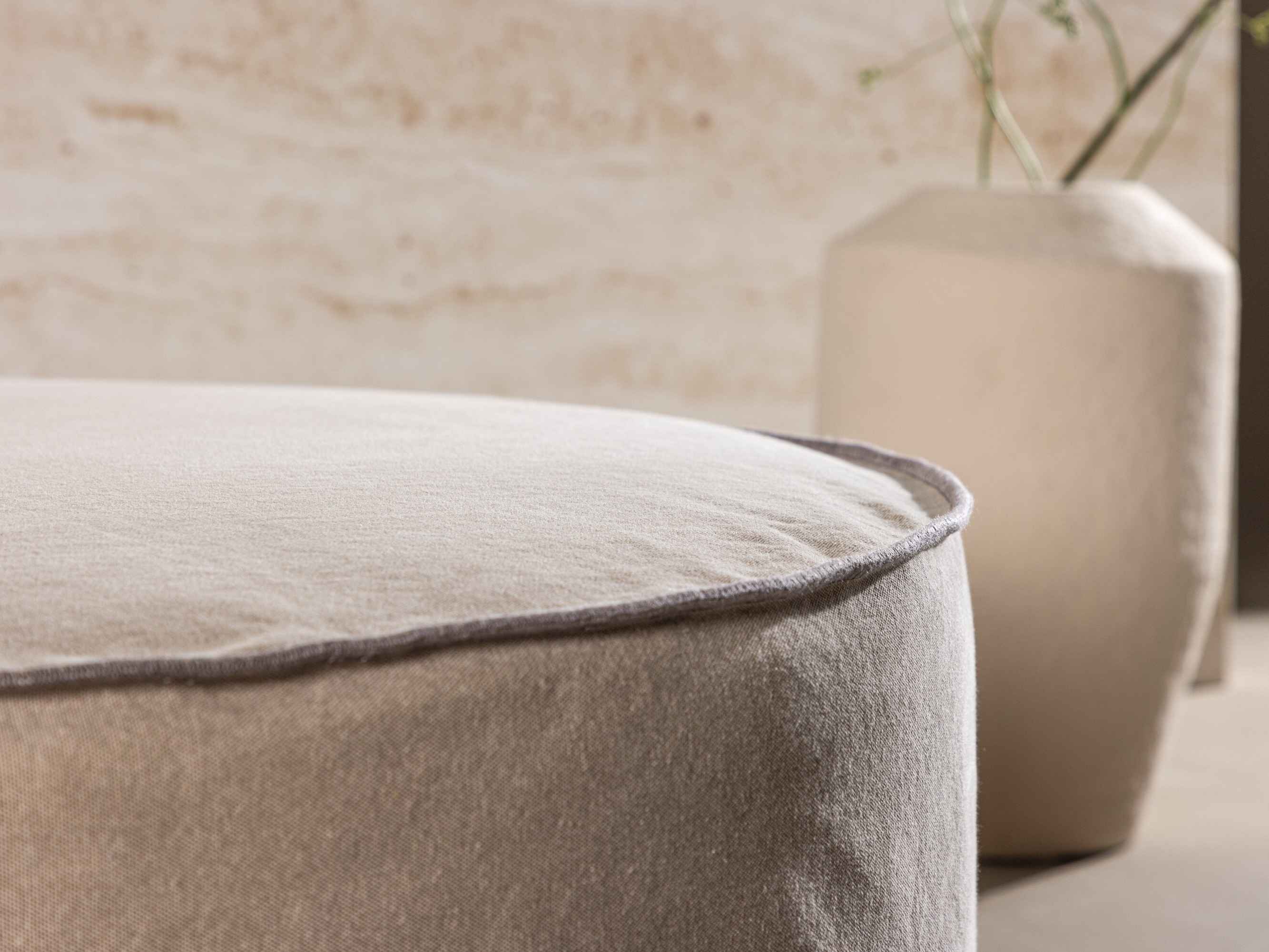 Bancă tapițată Dallas 5006 (Maro deschis)