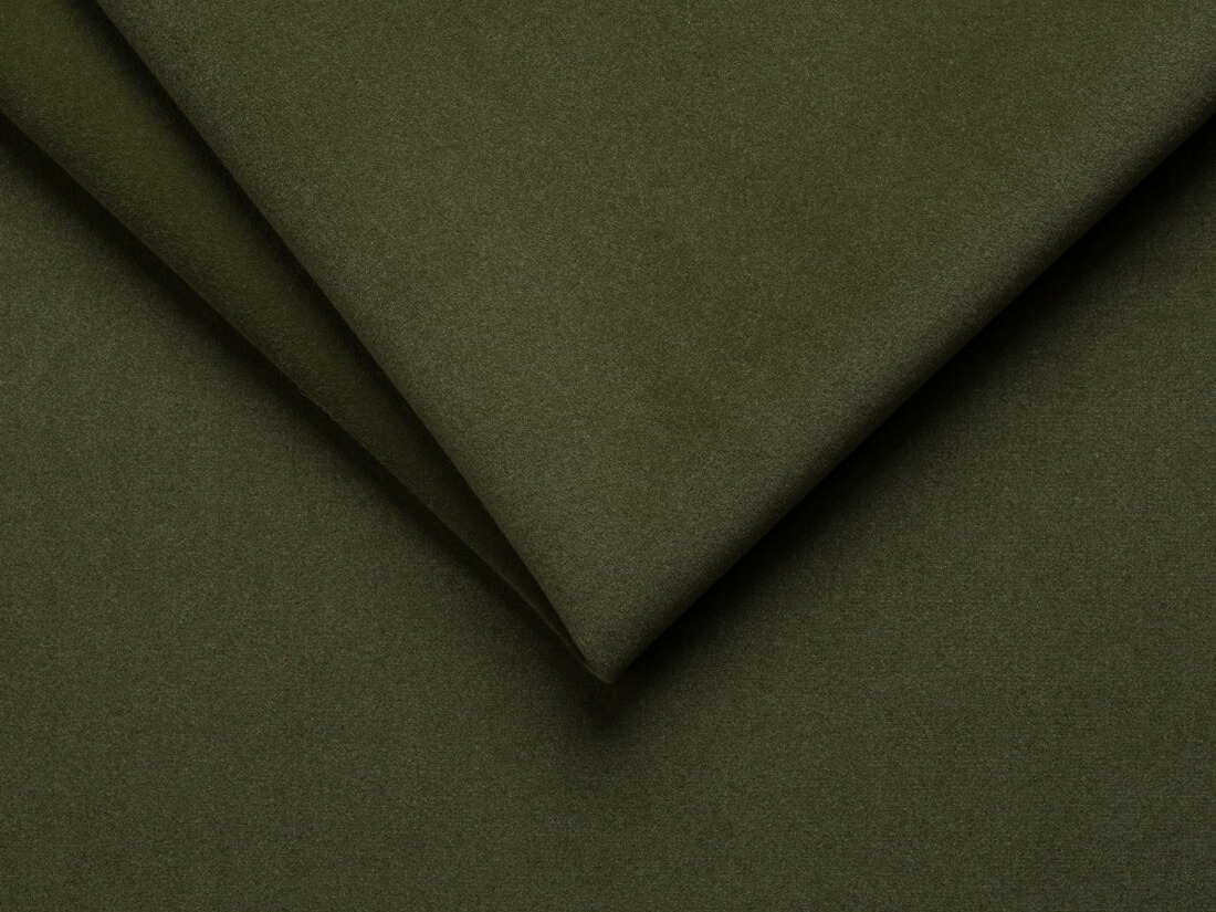 Pat Franklin 174 (Royal Velvet 11)