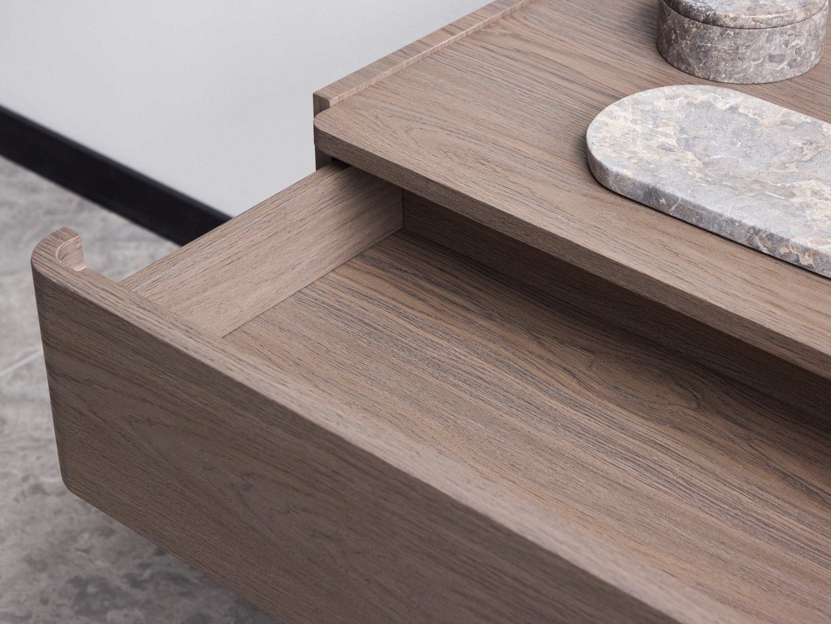 Comodă Dallas 5198 (Lemn închis la culoare)