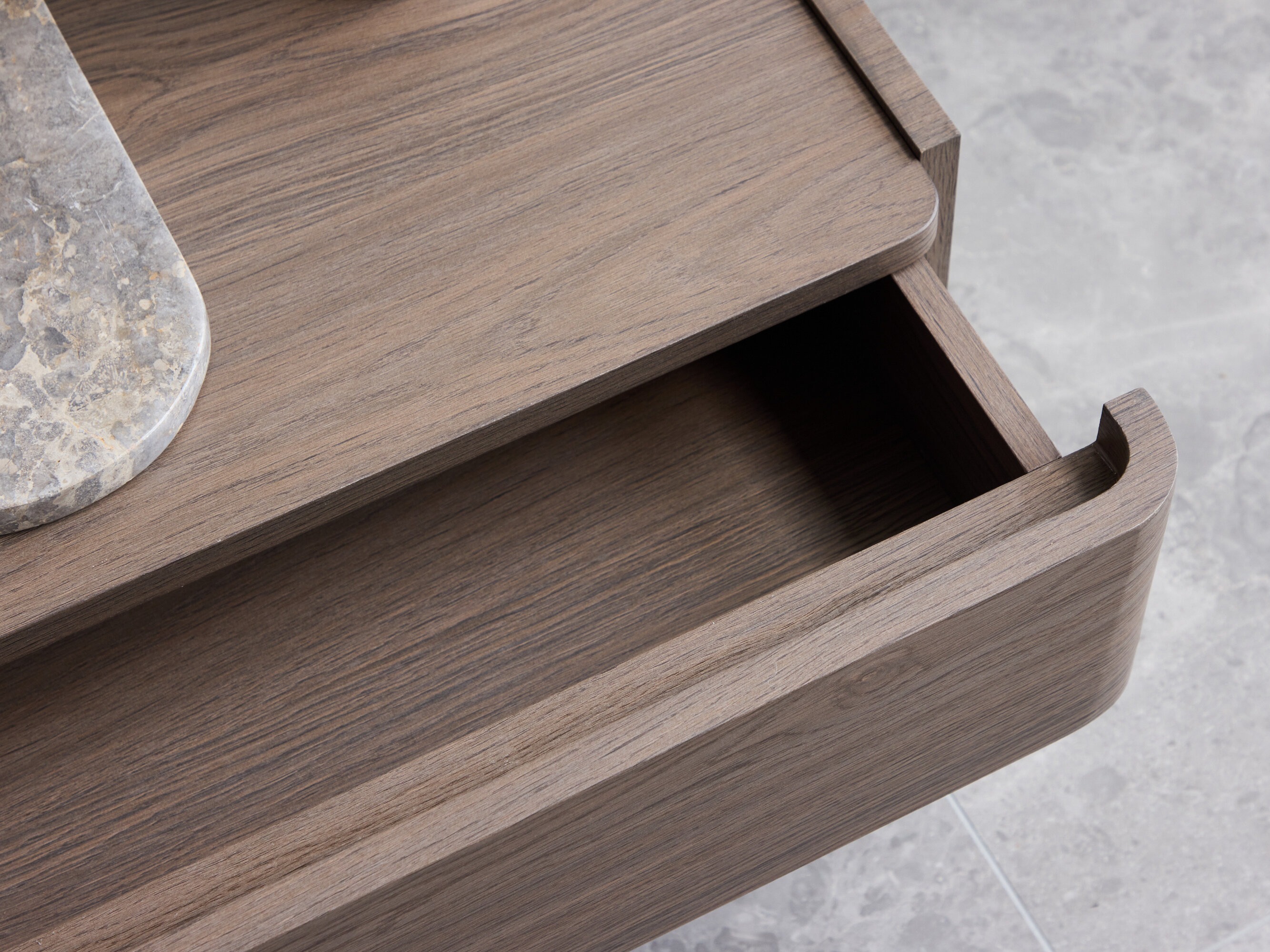 Noptieră Dallas 4744