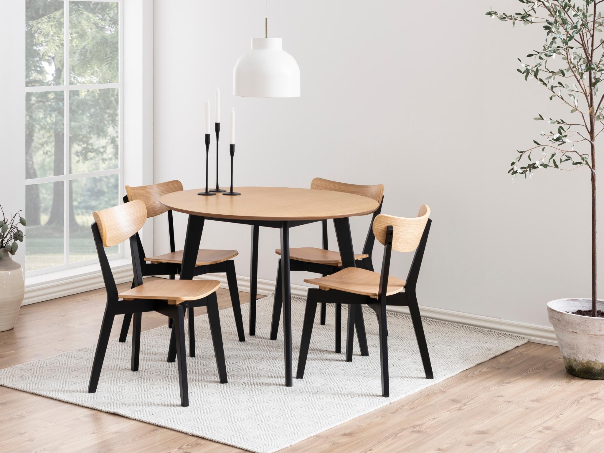 Set de mese Norsica 992 (Stejar + Negru)