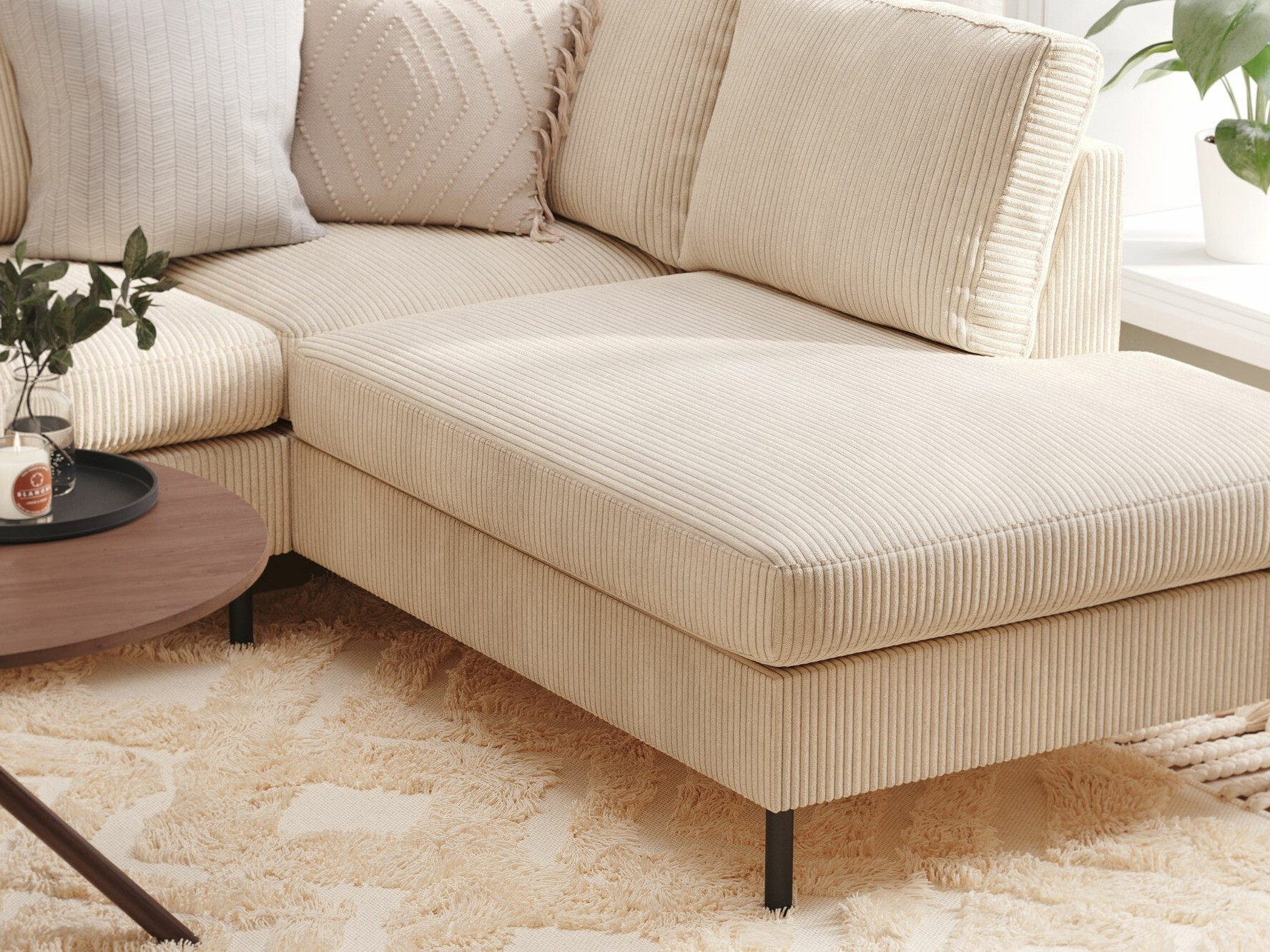 Colțar SR10831 cu ambalaj deteriorat