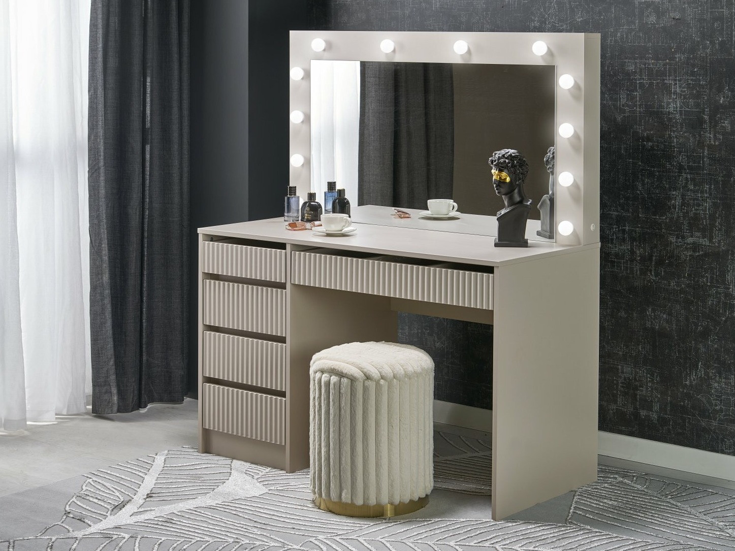 Măsuță de machiaj SR10925