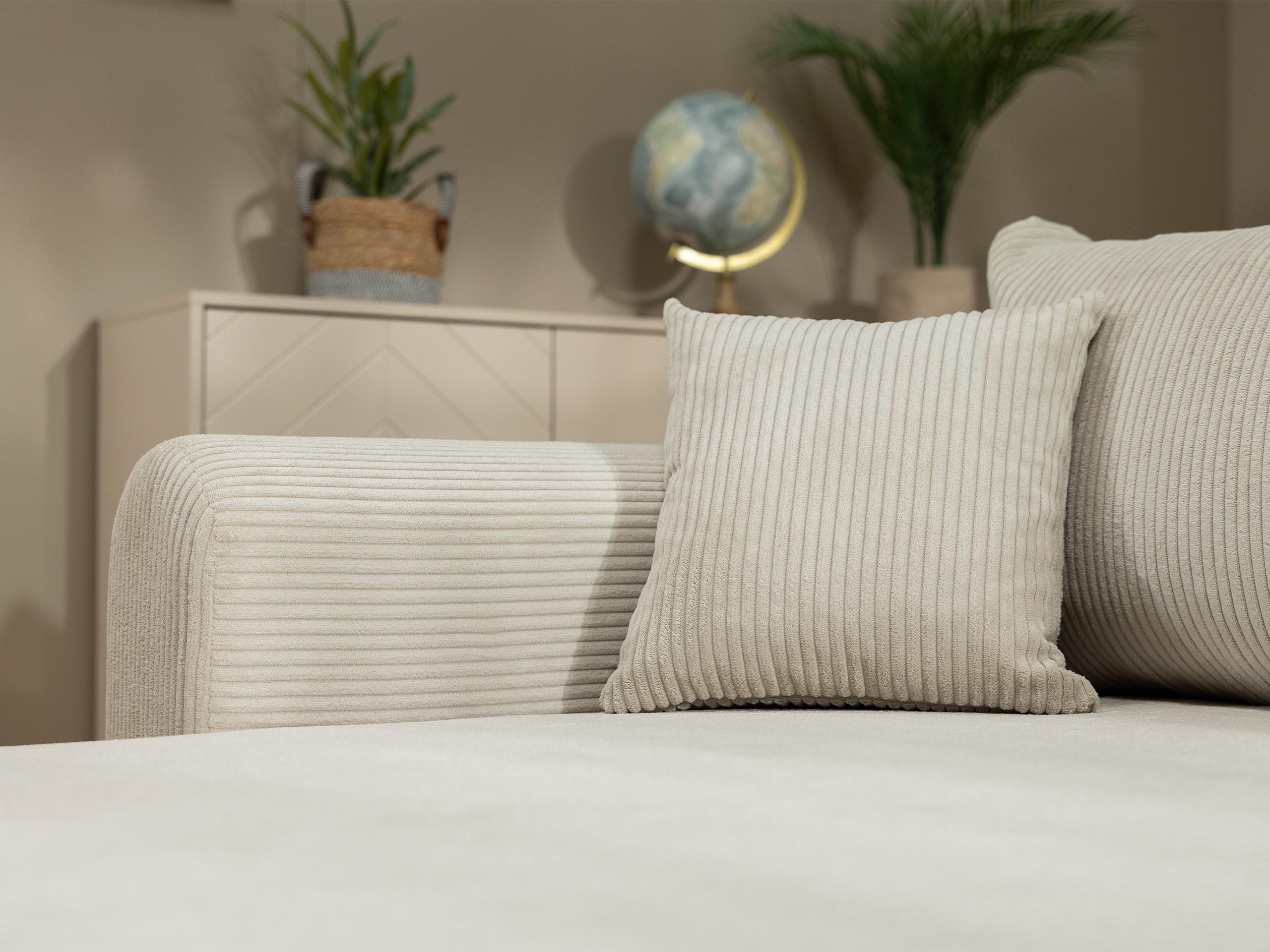 Colțar Comfivo Consors (Poso 135)