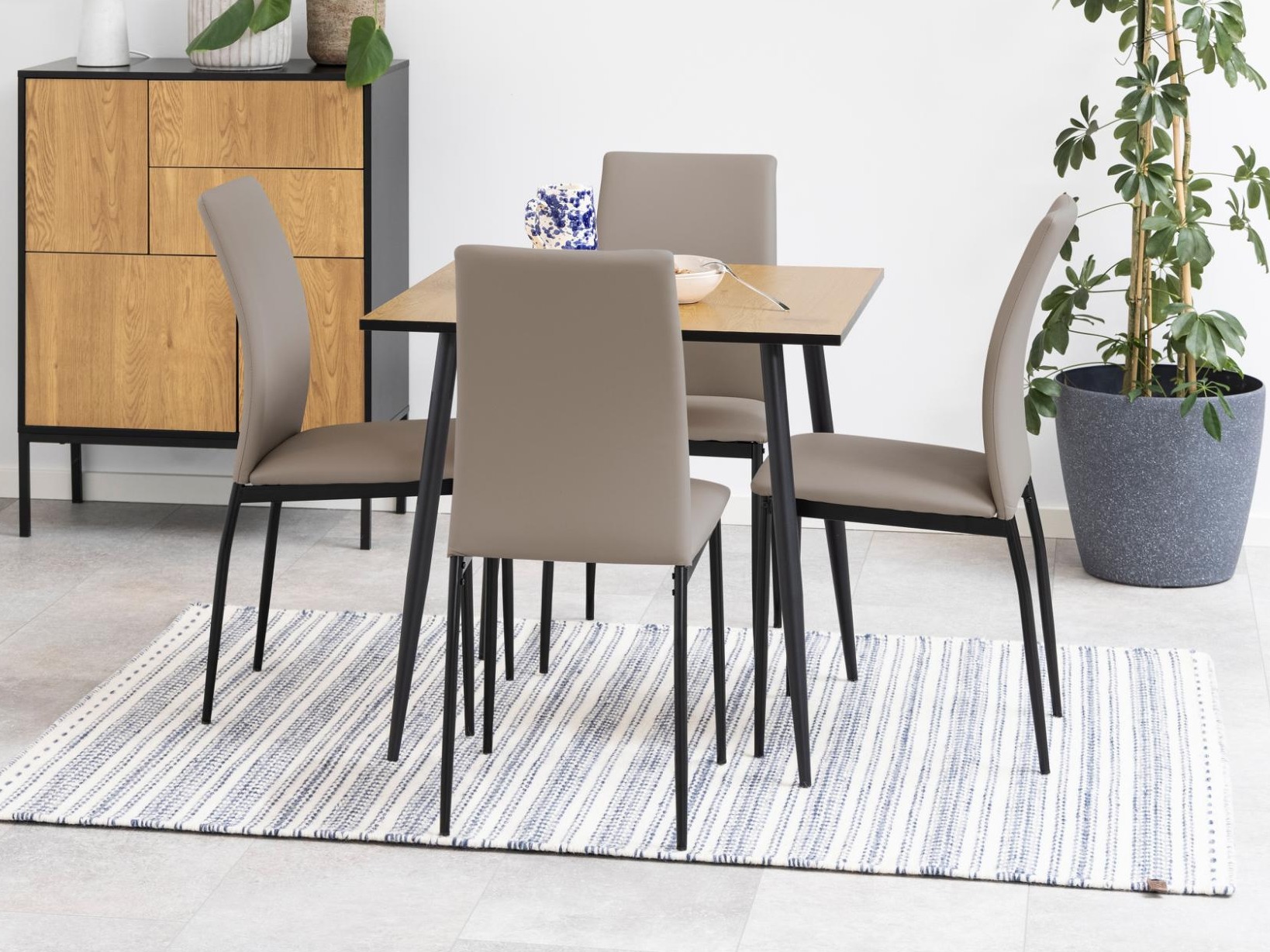 Masă Norsica 374 (Stejar natur + Negru)