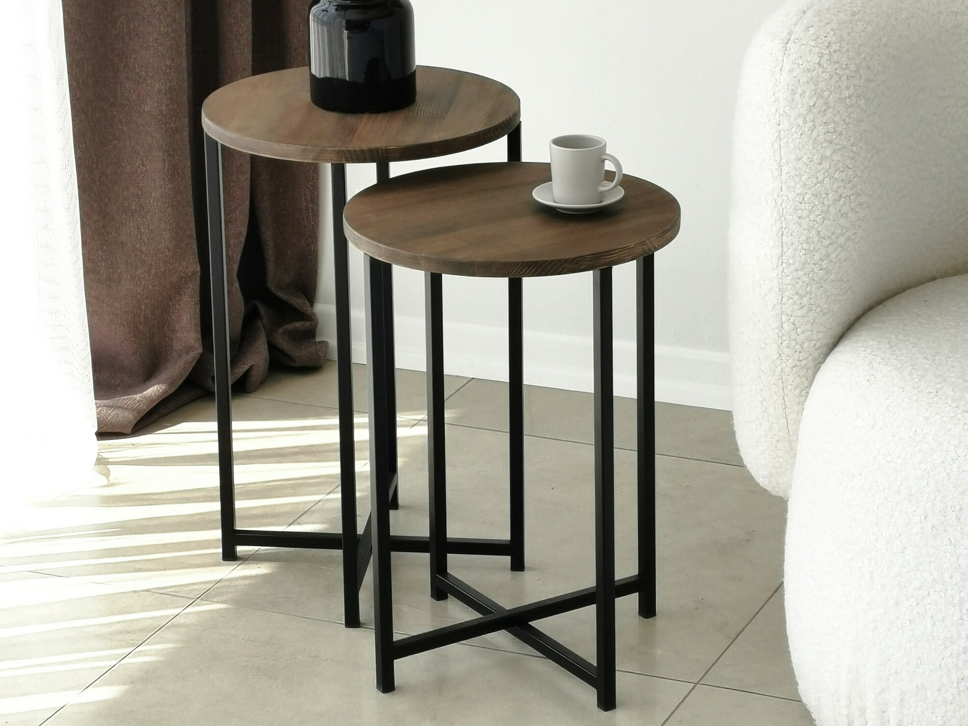 Set măsuțe laterale Kailua 1625 (Negru + Nuc)
