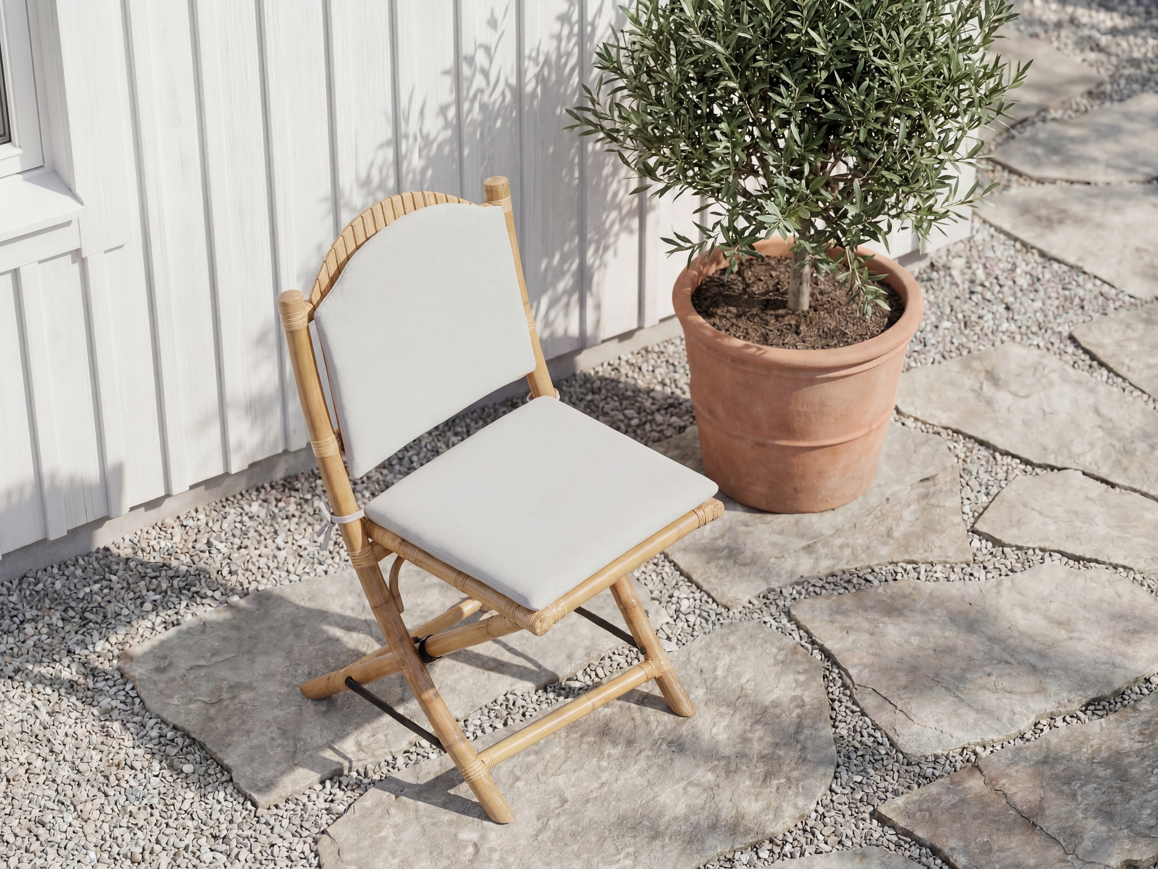 Scaun de exterior Mernolu 101