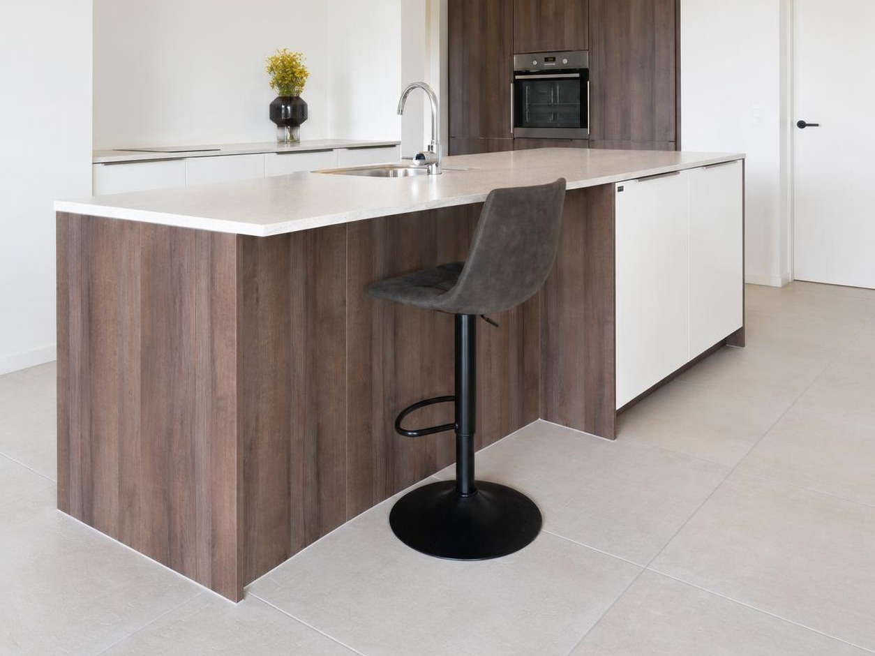 Scaun de bar Brea 337 (Gri inchis)